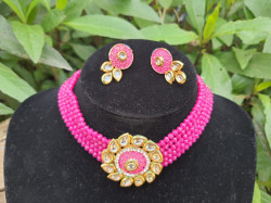 Pink beaded flower jewellery set